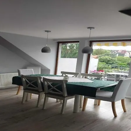 In Near Monte Cassino Street *